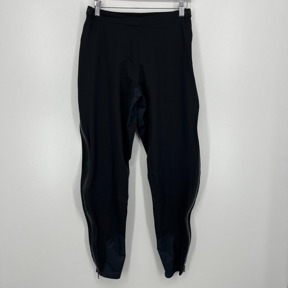 Patagonia Pants Women's Size L Black 100% Nylon Solid Side Zip
